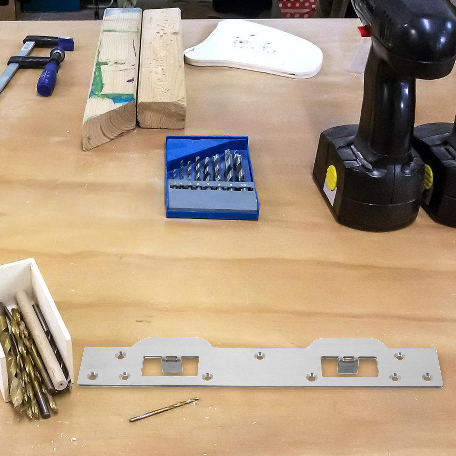 Door Reinforcer Kit - Wytrzymała, wzmocniona stalą nierdzewną płyta zaczepu