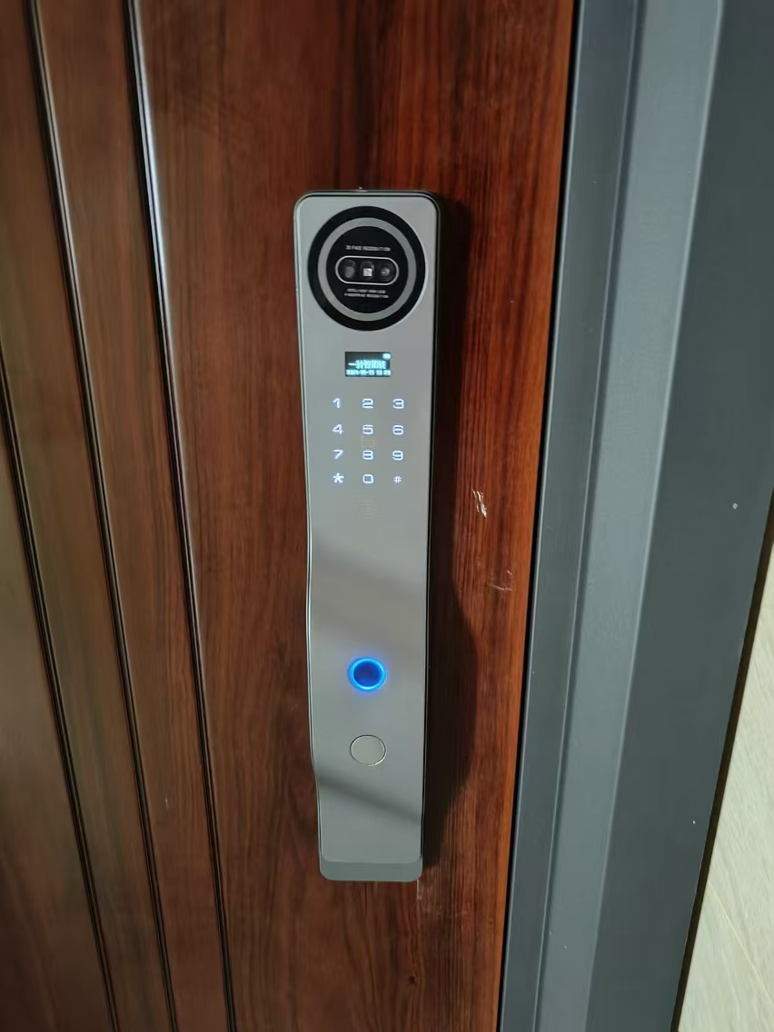 Inteligentny zamek do drzwi z  – Door Lock Smart Keypad recenzja i cena