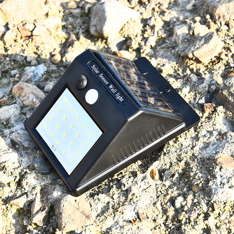Solarna lampa ścienna z czujni – Home Security Lights Outdoors recenzja i cena